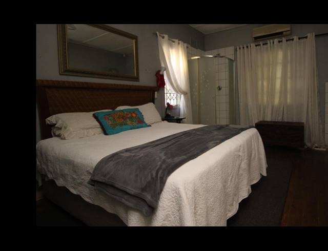5 BEDROOM HOUSE FOR SALE IN PARK HILL